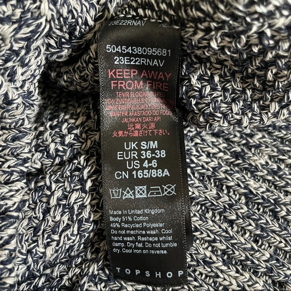 NWOT Topshop Cropped Chunky Oversized Sweater in Grey S/M - Picture 2 of 3